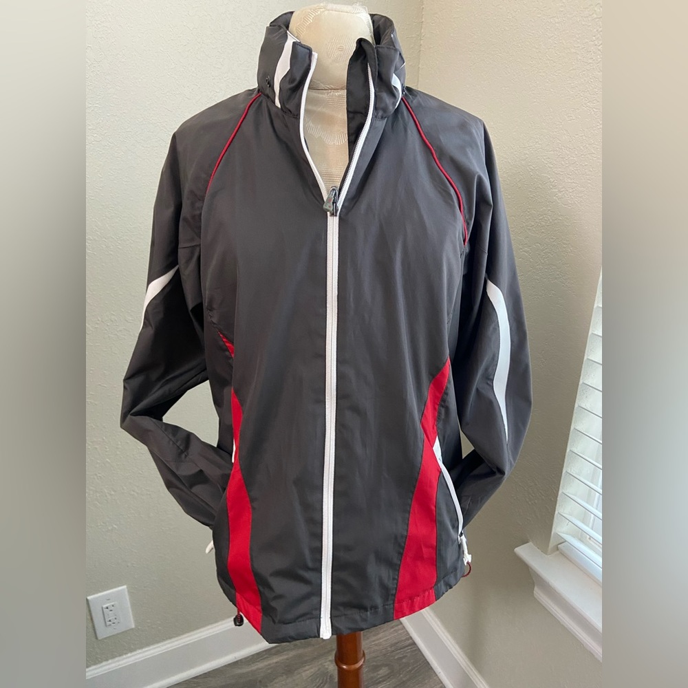 NWT! North End Sport Ladies Sport Zip Up Jacket Water Resistant Size M Gray Red
